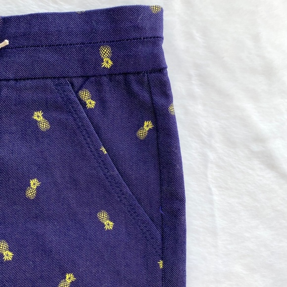 NWT Pineapple Printed Shorts From Francesca’s Collection - Picture 4 of 15